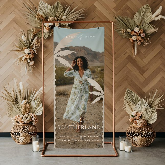 Lona Foto de graduación de Palm Tree Tropical Boho Retr (Boho Retro Tropical Palm Tree Graduation Photo Banner)