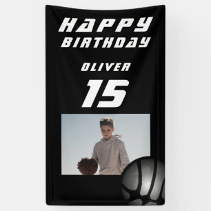 Lona Foto de niño con balón de baloncesto negro Cumplea