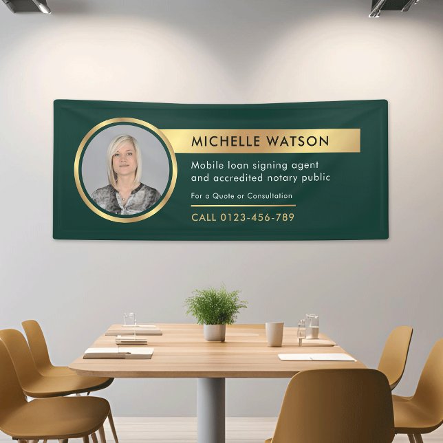 Lona Foto empresarial de Green & Gold Marketing (Corporate emerald green & gold photo promotional fabric banner *mockup background is Ai generated)