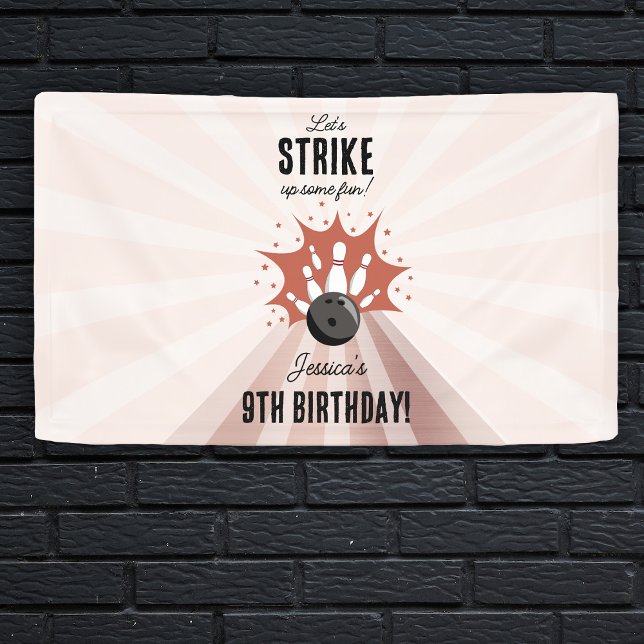 Lona Golpe de boliche Un Chica de oro Rosa de cumpleaño (Bowling Strike Up Some Fun Birthday Rose Gold Girl Banner)