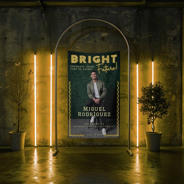 Lona Graduación de fotografía de posgrado de neón amari (Bright Future Yellow Neon Grad Photo Graduation Banner)