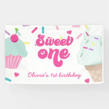 Helado y pastel dulce uno cumpleaños 1