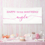 Lona Hot Pink Happy 50th Birthday Glam Signature Name<br><div class="desc">Crea tu propio banner personalizado de cumpleaños feliz para su cumpleaños. Personalizar el estilo de escritura de caligrafía escrita a mano del moderno swash de cola larga. Aumentar el tamaño de letra para nombres más cortos... reducir el tamaño de letra para nombres más largos. Si cambia los colores, asegúrese de...</div>