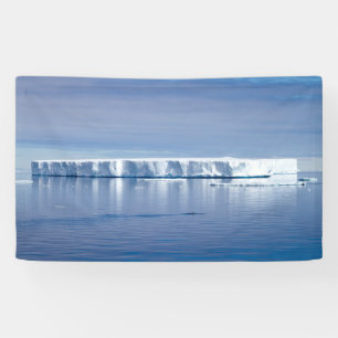 Lona iceberg flotante