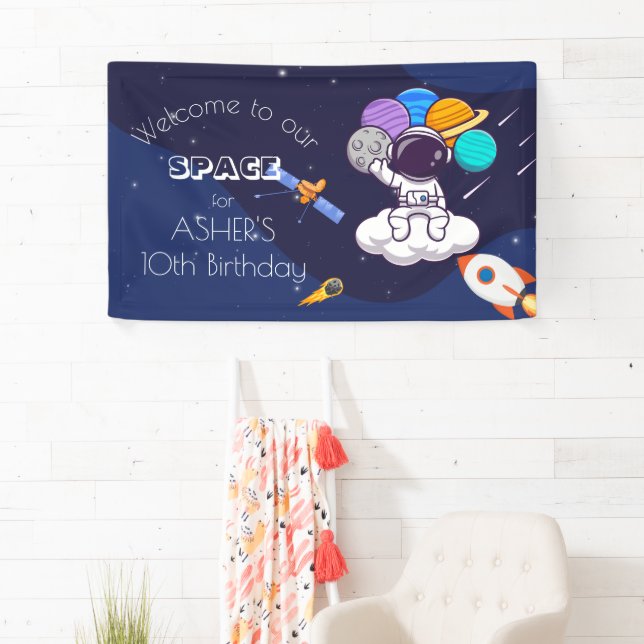 Lona Kawaii navy blue space astronaut theme party (In situ)