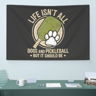 Lona la vida no es todo perros y pickleball