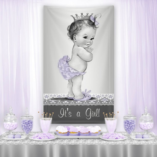 Lona Lavender Baby Shower morado y plateado (Cute purple baby shower banner with adorable vintage baby girl.)
