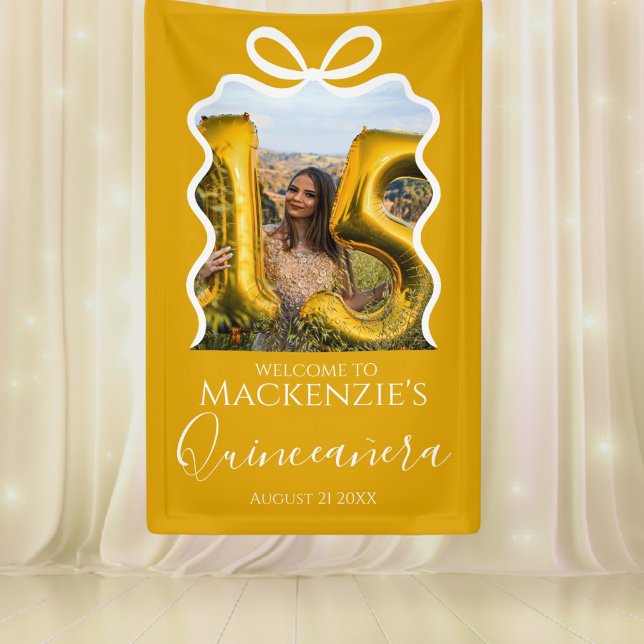Lona Marco de cinta de opciones moderno Quinceanera (Quinceanera Modern Ribbon Frame Banner by Ricaso. Celebrate the 15 year old in style)