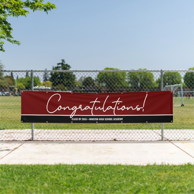 Lona Maroon Red ConFeliciations Clase de 2024 Grads (In situ)