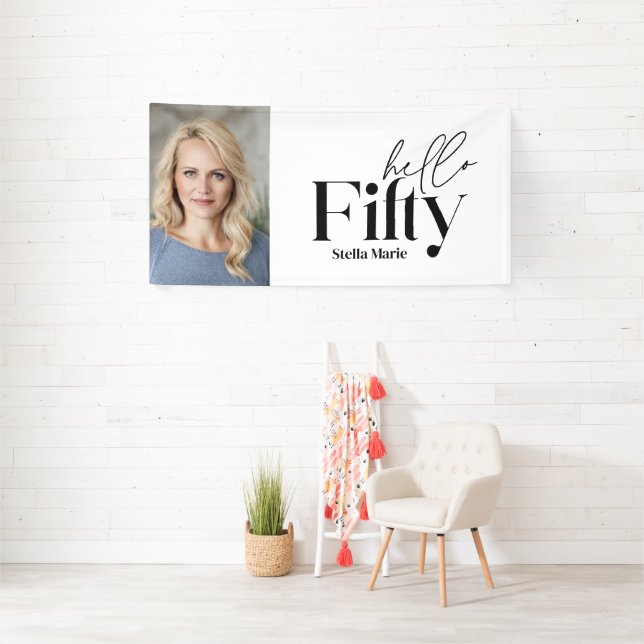 Lona Moderna foto de tipografía mínima por 50 años (in situ)