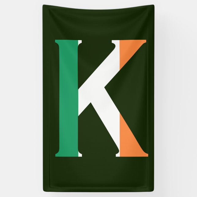 Lona Monograma K sobre banderín de bandera irlandesa (v (Vertical)