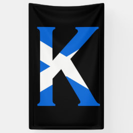 Lona Monograma K superpuesto en la bandera de Escocia (