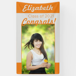 Lona Naranja de Plata felicita a un partido de graduaci