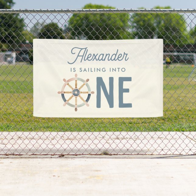 Lona Navegando a un niño de primer cumpleaños nautico (In situ)