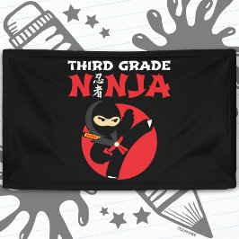Lona Ninja Kick de 3er grado vuelve a la escuela