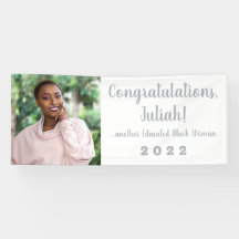 Otra mujer negra educada foto de graduación 2022