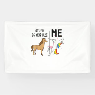 Lona Otro regalo de cumpleaños de 66 años de unicornio 