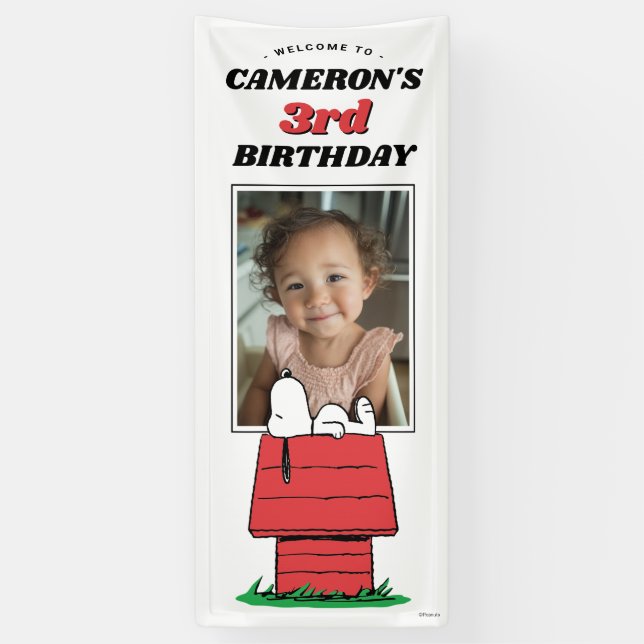 Lona Peanuts Snoopy Dog House Birthday Banner (Vertical)