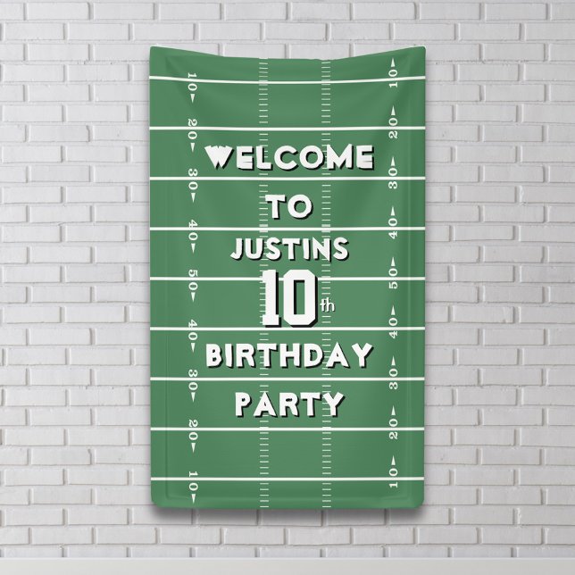 Lona Personalización del fútbol de la fiesta de cumplea (Football field welcome birthday sign banner.)