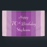 Lona Personalizar nombre Happy 70th Birthday Purple Str<br><div class="desc">Qué banner personalizado único para una fiesta de cumpleaños número 70. Un fondo de rayas moradas y tres líneas de texto púrpura pálido de su elección - adecuado para cualquier nombre,  cualquier edad. Seleccione Material interior o exterior. Todos los derechos reservados © 2016 Alan & Marcia Socolik.</div>