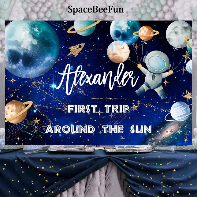 Lona Primer telón de fondo sobre el espacio ultraterres (Trip Around the Sun,First Outer Space,Backdrop Banner,Birthday Welcome sign,Boy Astronaut First Trip)