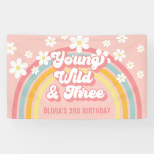 Lona Retro Arcoíris Joven Salvaje Cumpleaños 3 Groovy