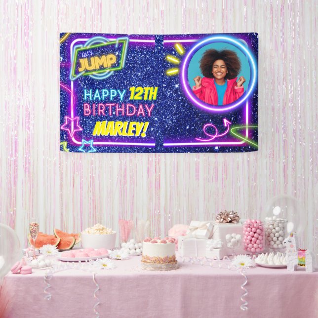 Lona Saltemos al Fiesta Bonza Neon Trampoline Park (Fiesta)