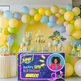 Lona Saltemos al Fiesta Bonza Neon Trampoline Park