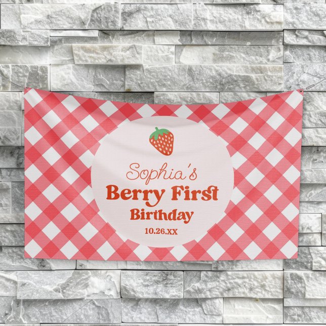 Lona Strawberry Red Pink Berry Primer Fiesta de cumplea (Subido por el creador)