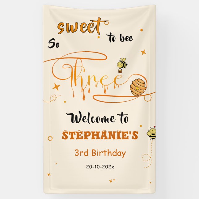 Lona Tan Dulce Ser Tres Cumpleaños Cute Honey Bee 3 (Vertical)