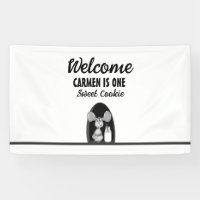 Un Dulce Cumpleaños de Ratón con Leche y Galletas