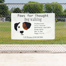 Lona Un perro divertido paseando por un perro cultivand