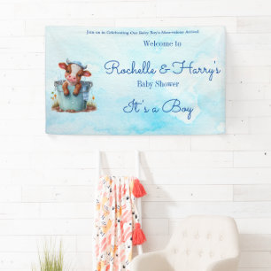 Lona Una vaca pequeña en el cubo azul Baby Shower es un