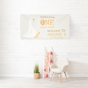 Lona Watercolor One Silly Goose Primer Cumpleaños Bienv