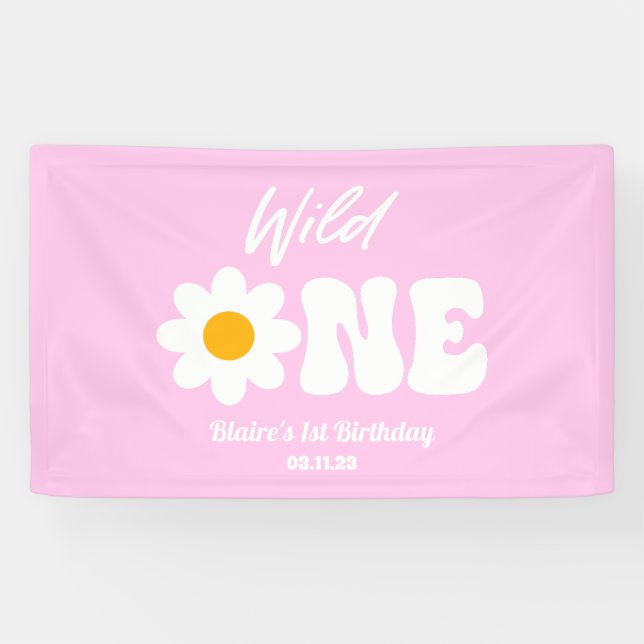 Lona Wild One Pink White Daisy Retro Primer Cumpleaños (Horizontal)