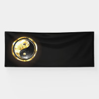 Yin Yang de oro sobre negro