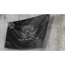 Lona YOGA Meditación Reiki Instructor Black White Lotus