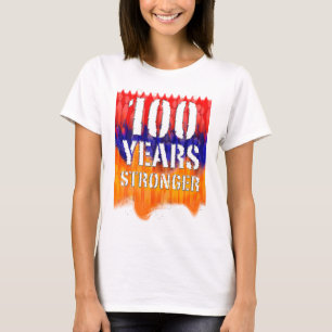 Los 100 años la camiseta básica de mujeres