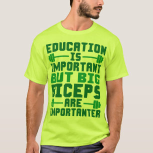 Los bíceps grandes son Importanter que la camisa