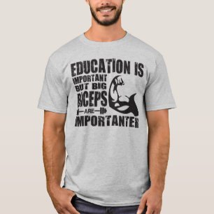 Los bíceps grandes son Importanter que la camisa