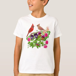 Los cardenales en el jardín embroman la camiseta
