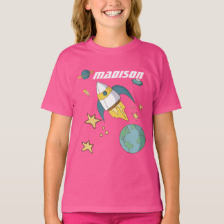 Los chicas personalizaron la camisa de la nave de