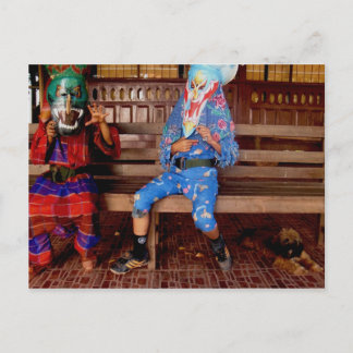 los chicos que quieren ser una postal aterradora