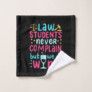 Los estudiantes de Derecho nunca se quejan