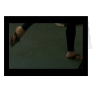 ¡LOS HOMBRES PERTENECEN A LOS PIES DE LAS MUJERES!
