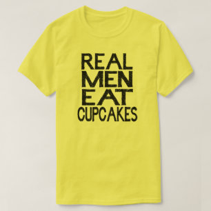 Los hombres reales comen la camiseta de las