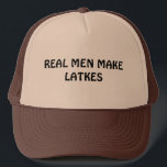 LOS HOMBRES REALES DEL GORRA DE JÁNUCA HACEN LOS<br><div class="desc">DÉ ESTE GORRA JUDÍO DIVERTIDO COMO REGALO DE JÁNUCA A UN HOMBRE REAL AL DESGASTE CON SU ORGULLO JUDÍO.</div>