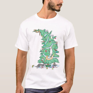Los hurónes suben una camisa del árbol