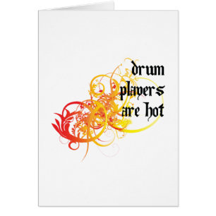 Los jugadores del tambor son calientes