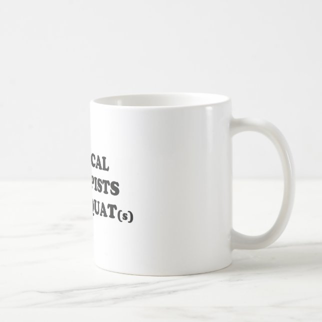 Los terapeutas físicos saben la taza agazapada (Derecha)